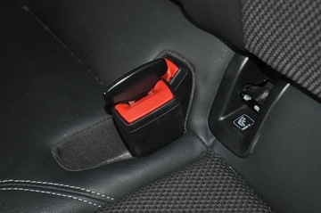 2x РЕМНИ БЕЗОПАСНОСТИ