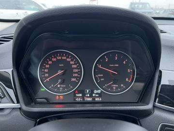 BMW X1 F48 Crossover xDrive18d 150KM 2017 BMW X1 Xdrive Mpakiet Automat Skóra Klimatronik, zdjęcie 8