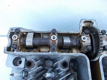 Головка Yamaha XJ 900 Diversion 4 км