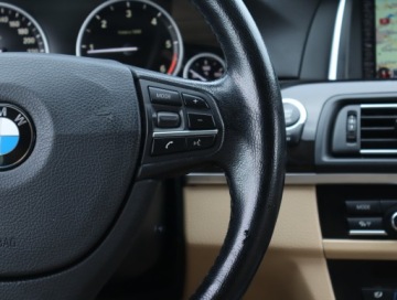BMW Seria 5 F10-F11 Touring Facelifting 520d 190KM 2016 BMW 5 520d, Salon Polska, 187 KM, 4X4, Automat, zdjęcie 21