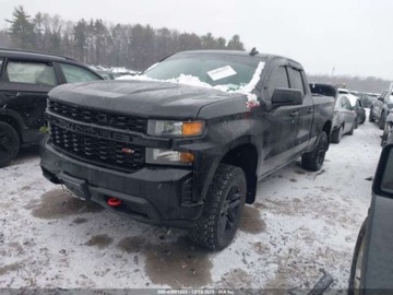 Chevrolet Silverado II 2019 Chevrolet Silverado 1500 CUSTOM TRAIL BOSS, V8, od ubezpieczalni 5.3 355KM, zdjęcie 3
