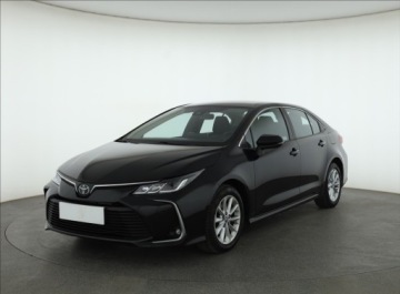Toyota Corolla XII Sedan 1.6 Valvematic Dual VVT-i 132KM 2019 Toyota Corolla 1.6 Valvematic, Salon Polska, zdjęcie 1