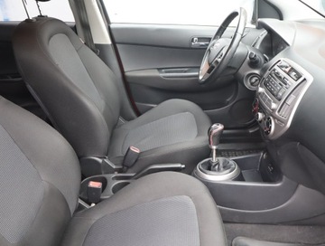 Hyundai i20 II Hatchback 5d 1.2 84KM 2014 Hyundai i20 1.2, Salon Polska, Serwis ASO, Klima, zdjęcie 8
