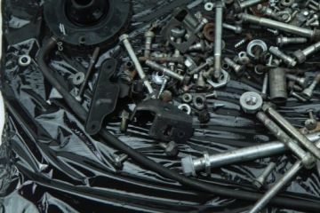 KTM DUKE 125 11-16 БОЛТЫ ВИНТЫ