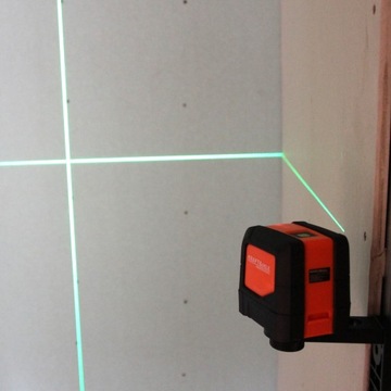 LASER KRZYŻOWY ZIELONY POZIOMICA LASEROWA KRZYŻOWA