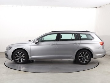 Volkswagen Passat B8 Variant Facelifting 1.5 TSI EVO 150KM 2022 VW Passat 1.5 TSI, Salon Polska, 1. Właściciel, zdjęcie 2