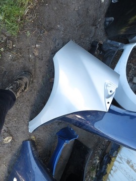 BLATNÍK LEVÝ PŘEDNÍ MERCEDES A W169 (R)