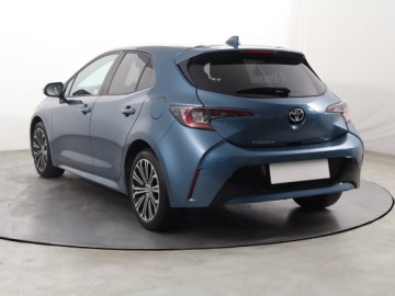 Toyota Corolla XII Hatchback 1.2 Turbo D-4T 116KM 2020 Toyota Corolla 1.2 Turbo, Salon Polska, zdjęcie 3