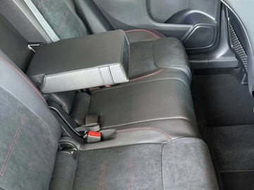 Mercedes GLB SUV Facelifting 2.0 220 190KM 2025 MERCEDES-BENZ GLB 220 4-Matic AMG Line 2.0 (190KM) 2025, zdjęcie 11