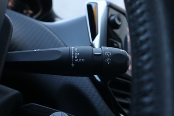 Peugeot 2008 I SUV Facelifting 1.2 PureTech 130KM 2016 Peugeot 2008 1.2 PureTech, Salon Polska, zdjęcie 22