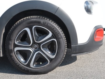 Citroen C3 III Hatchback 1.2 PureTech 82KM 2017 Citroen C3 1.2 PureTech, Salon Polska, Klima, zdjęcie 13