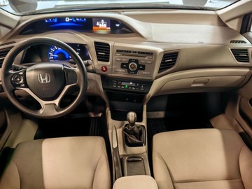 Honda Civic IX Sedan 1.8 i-VTEC 142KM 2013 Honda Civic IX 1.8 benzyna, zdjęcie 8