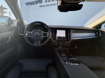 Volvo V90 II Plug-In Facelifting 2.0 T6 Plug-In Hybrid 350KM 2024 Volvo V90 V90 T6 Plug-In | AWD | Plus Dark | ASO |, zdjęcie 23