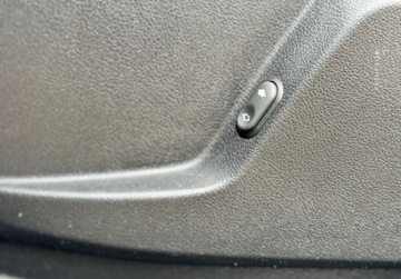 Ford Galaxy III Van 2.0 Duratec Flexifuel 145KM 2010 Ford Galaxy 2.0 benzyna 145KM Titanium Climatronic Grzana szyba 7 foteli, zdjęcie 23