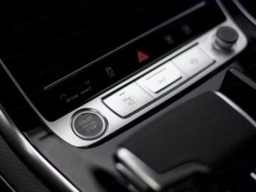 Audi Q7 II 2026 AUDI Q7 60 TFSI e quattro S Line Suv 3.0 (490KM) 2026, zdjęcie 7