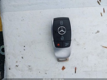 Mercedes GLA II 2021 Mercedes-Benz GLA 2021 r., 2,0L 250 4 MATIC 2.0 Benzyna 221KM, zdjęcie 12