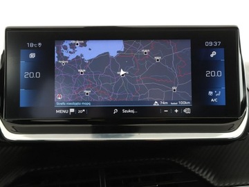 Peugeot 2008 II SUV 1.2 PureTech 130KM 2020 Peugeot 2008 GT-Line automat virtual navi kamera, zdjęcie 25