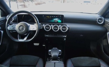 Mercedes Klasa A W177/V177 Hatchback 1.3 200 163KM 2020 Mercedes-Benz Klasa A GWARANCJA, 2020r, Pakiet AMG, Benzyna 163KM, Automat, zdjęcie 8