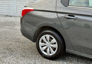 Citroen C-Elysee II Sedan 1.6 VTi 115KM 2016 Citroen C-Elysee Citroen C-Elysee 1.6 VTi Seduction EU6 1.6 Benzyna, zdjęcie 18