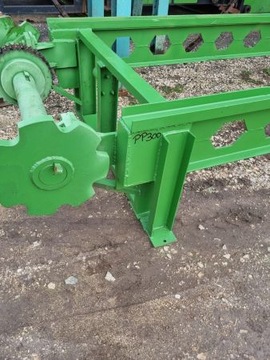 Устройство подачи поперечных бревен /PP 300/