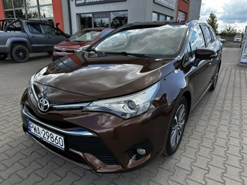 Toyota Avensis III Wagon Facelifting 2015 2.0 D-4D 143KM 2016 Toyota Avensis *Zarejestrowany*Aso*, zdjęcie 1