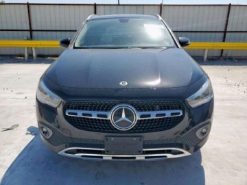 Mercedes GLA II 2022 Mercedes-Benz GLA 250 4Matic 2022 2.0l 2.0 Benzyna 221KM, zdjęcie 5