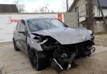 Porsche Cayenne II 2015 Porsche Cayenne Okazja 3.0 Hybryda 333KM, zdjęcie 1