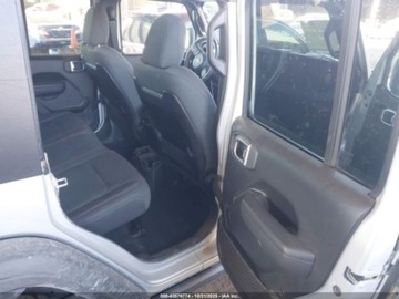 Jeep Wrangler IV 2024 Jeep Wrangler 4-Door Rubicon 2024 3.6l 3.6 Benzyna 285KM, zdjęcie 12