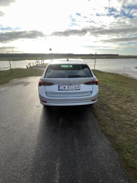 Skoda Octavia IV Scout 1.5 TSI ACT 150KM 2022 Skoda Octavia IV 1,5 benzyna 2022 r kombi, zdjęcie 4