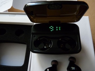 A1 TWS Słuchawki bezprzewodowe BT 5.0 BOX PW.BANK