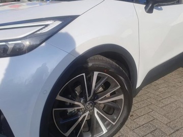 Toyota C-HR II SUV Plug-In 2.0  223KM 2025 Executive 2.0 Plug-in Hybrid Dynamic Force 223KM | Podgrzewane fotele!, zdjęcie 12