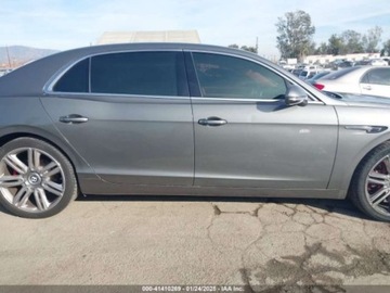 Bentley Continental II 2017 Bentley Flying Spur S 2017 4.0l 4.0 Benzyna 521KM, zdjęcie 1