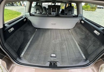 Volvo V70 III Kombi Facelifting 2.0 D4 DRIVE-E 181KM 2015 Volvo V70 2.0D4 Summum Full Opcja Xenon Szyber Nordic Serwis Zadbane 1-wla, zdjęcie 6