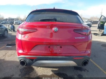 Alfa Romeo Stelvio SUV 2.0 Turbo 280KM 2018 Alfa Romeo Stelvio 2018 r., 2,0L SPORT AWD 2.0 Benzyna 280KM, zdjęcie 4