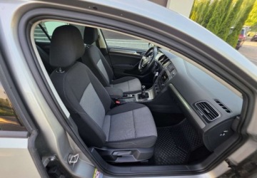 Volkswagen Golf VII Hatchback 3d 1.2 TSI 105KM 2013 Volkswagen Golf VW GOLF 7 1.2T ALU 17 EKRAN DOTYK PDCX2 1.2 Benzyna 105KM, zdjęcie 18