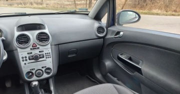 Opel Corsa D Hatchback 5d Facelifting 1.2 Twinport ECOTEC 85KM 2013 Opel Corsa 1.2 85KM Salon Polska Klima Koniec 2013 1.2 Benzyna 85KM, zdjęcie 20