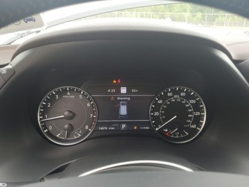 Nissan 2022 Nissan Armada Platinum 2022 5.6l 5.6 Benzyna 400KM, zdjęcie 9