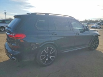 BMW X7 2021 BMW X7 xDrive40i 2021 3.0 Benzyna 335KM, zdjęcie 3