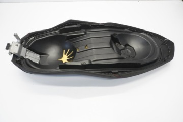 YAMAHA X-MAX 125 23- ПЕРЕДНЕЕ СИДЕНЬЕ ВОДИТЕЛЯ И ЗАДНЕЕ СИДЕНЬЕ ПАССАЖИРА