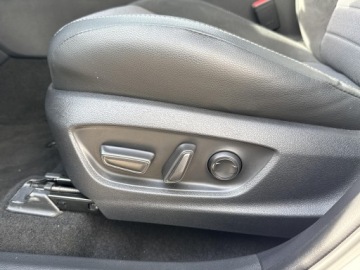 Toyota C-HR II SUV Plug-In 2.0 Hybrid Dynamic Force Plug-in  223KM 2025 Toyota C-HR 2.0 PHEV Executive 2.0 PHEV Executive|, zdjęcie 18