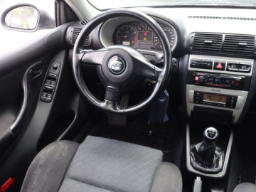 Seat Leon I Hatchback 1.6 105KM 2004 Seat Leon 1.6, GAZ, Klima, Klimatronic, El. szyby, zdjęcie 6