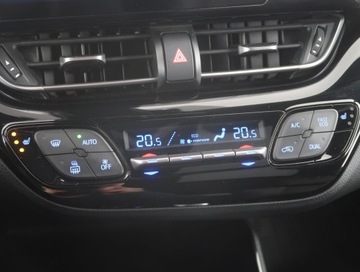 Toyota C-HR I Crossover 1.8 Hybrid 122KM 2016 Toyota C-HR 1.8 Hybrid, Salon Polska, Serwis ASO, zdjęcie 11