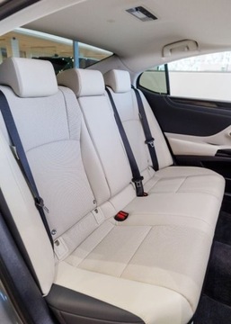 Lexus ES VII (XV70) Sedan Facelifting 300h 218KM 2023 Lexus ES 300h F Sport Dign 2.5 Hybryda 218KM, zdjęcie 19