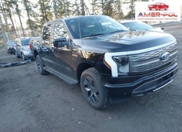 Ford 2023 Ford F150 2023, 4x4, LIGHTNING LARIAT, od ubezpieczalni Elektryczny 580KM