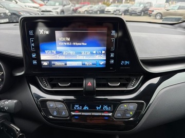 Toyota C-HR I Crossover 1.2L Turbo 116KM 2017 Toyota C-HR 1.2 T GPF Premium Toyota C-HR PREMIUM, zdjęcie 14