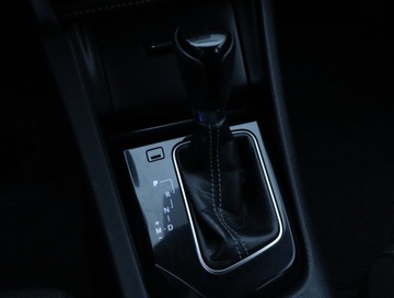 Toyota Auris II Hatchback 5d Facelifting 1.6 Valvematic 132KM 2016 Toyota Auris 1.6 Valvematic, Salon Polska, zdjęcie 14