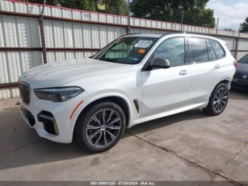 BMW X5 G05 M SUV 4.4 M 600KM 2022 BMW X5 2022r, M50I, 4.4L, XDrive 4.4 Benzyna 600KM, zdjęcie 1