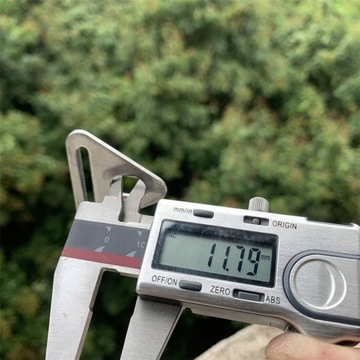 Натяжитель для регулировки струн, треугольный.