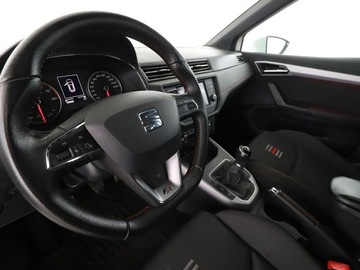 Seat Arona Crossover 1.5 TSI 150KM 2019 Seat Arona FR Klimatyzacja Podgrzewane fotele, zdjęcie 13