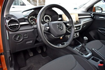 Skoda Fabia IV 1.0 TSI 95KM 2022 Škoda Fabia Skoda Fabia Bezwypadkowy / Salon, zdjęcie 9